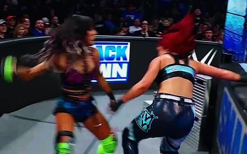 Dakota Kai Betrays Bayley To Join Rest Of Damage CTRL On 3/1 WWE SmackDown Episode