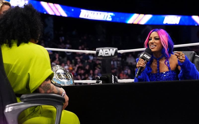 Mercedes Mone’s Reaction to Willow Nightingale’s AEW TBS Title Contract Signing