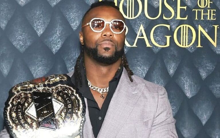 Swerve Strickland Flaunts AEW World Title at 'House of The Dragon' Season 2 Red Carpet Premiere