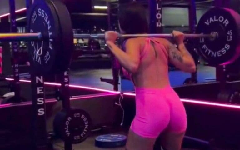 Cora Jade Performs Heavy Barbell Squats Six Months After ACL Surgery