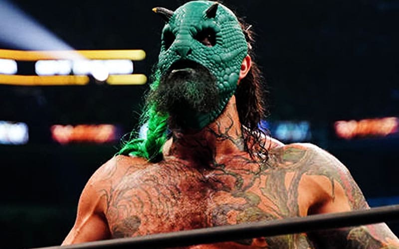 Luchasaurus’ Health Worsens Due to Severe Pneumonia