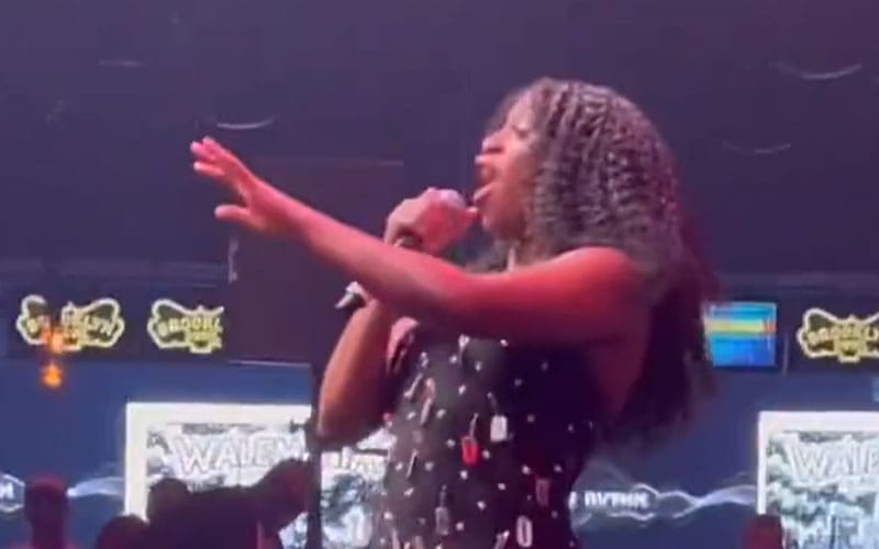 Naomi Drops F-Bomb on Fans Ahead of Jade Cargill Match at WrestleMania 41