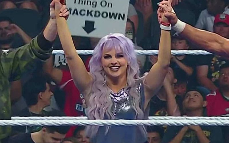 Candice LeRae Interferes on SmackDown After Over a Month Off TV