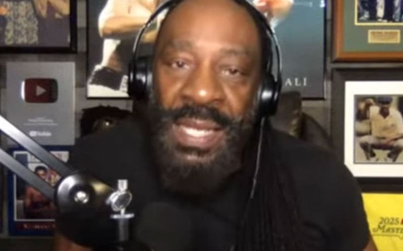 Booker T Says WWE Cutting House Shows Could Hurt In-Ring Performance