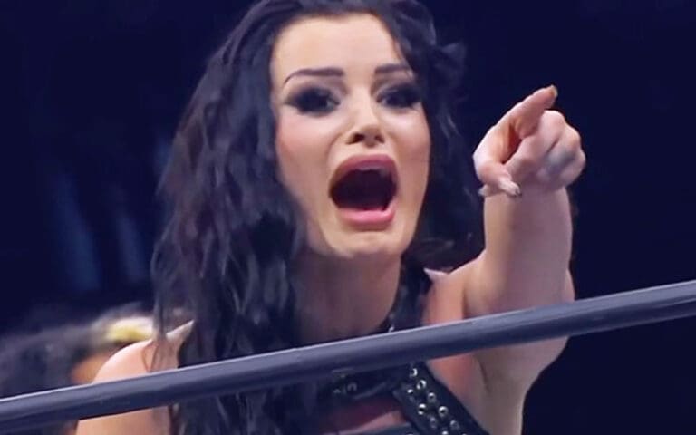 Saraya Calls Out Fans for Harassing Her After Missing Meet and Greet