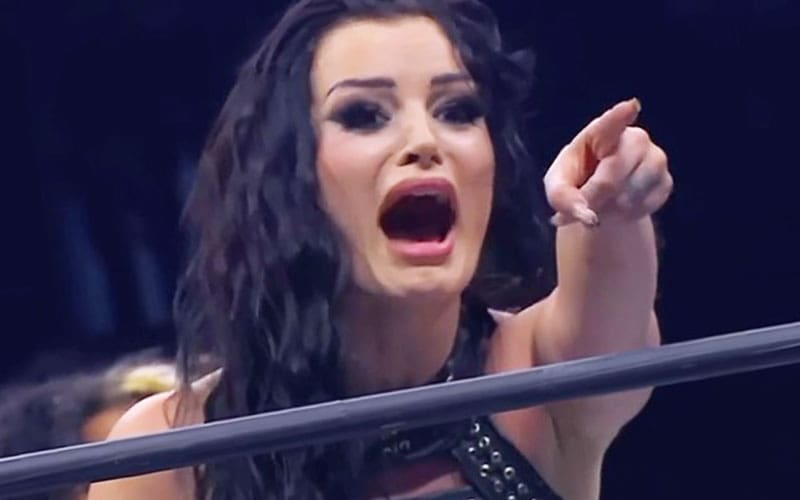 Saraya Calls Out Fans for Harassing Her After Missing Meet and Greet
